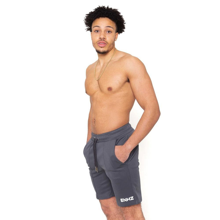 PANNELLED REFLECTIVE LOGO SHORTS